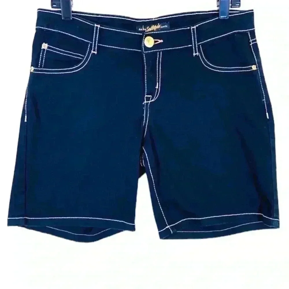 Southpole Black Super Stretchy Embellished Denim Shorts Size‎ 9